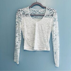Elegant White Lace Long Sleeve Top